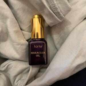 Tarte Maracuja Oil